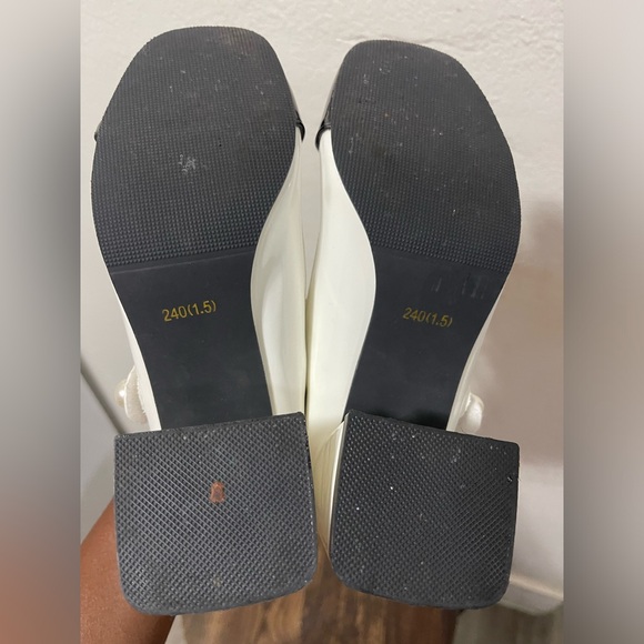 Retro leather patent Mary janes - Picture 5 of 9